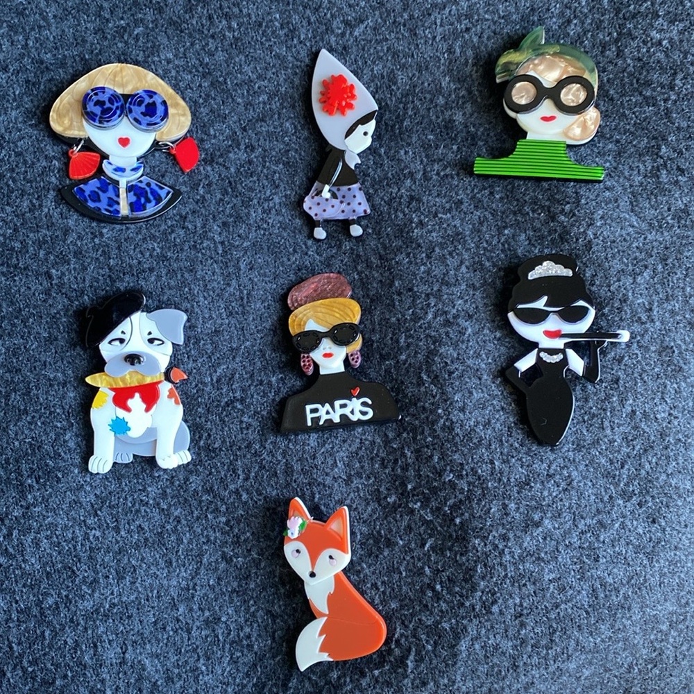 Women acrylic brooches